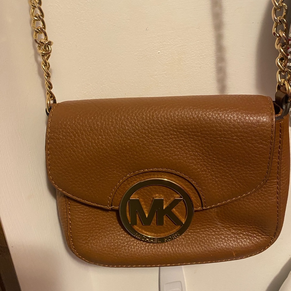 MK. MICHAEL Kors purse crossbody tan